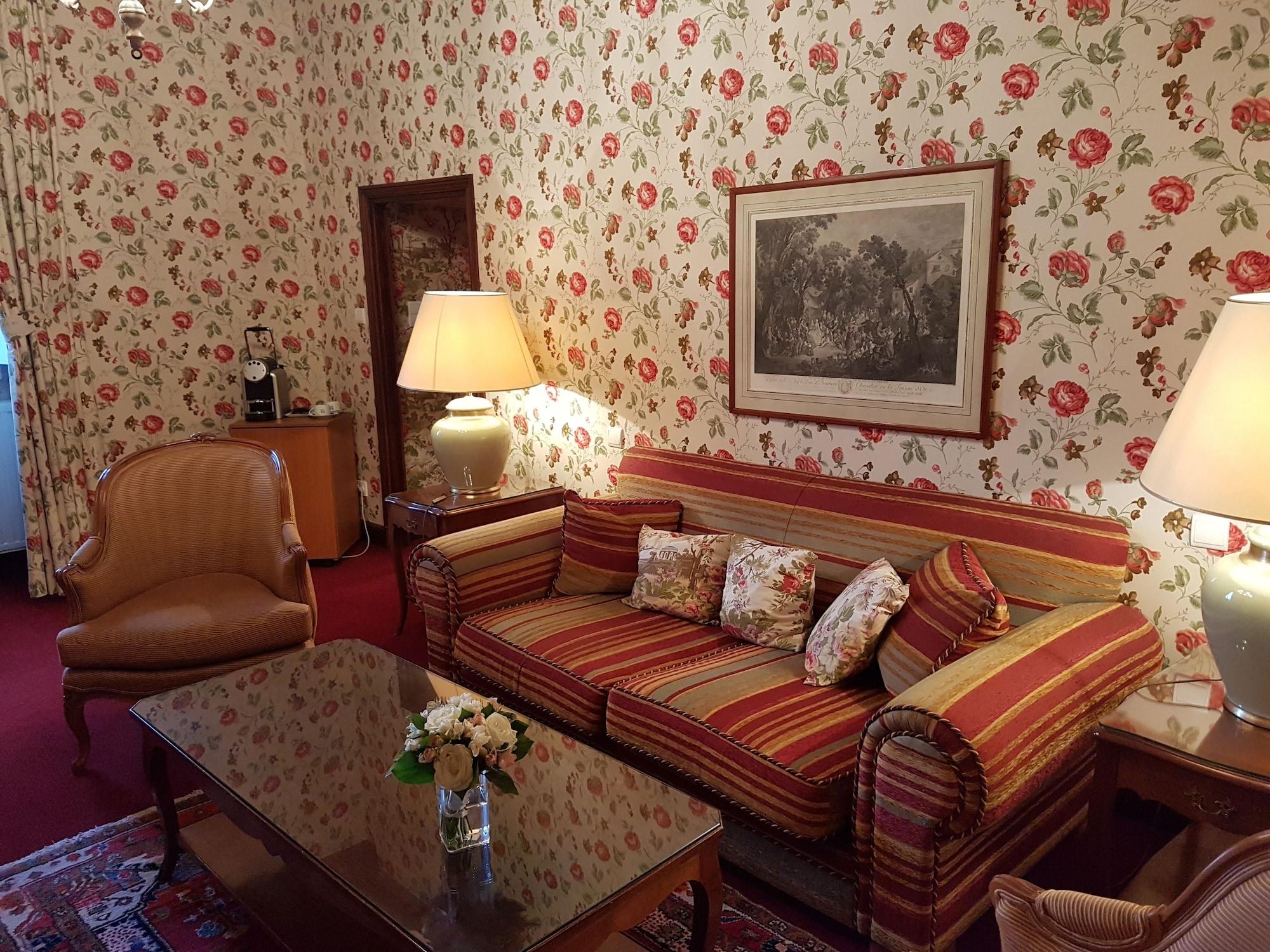 Chateau De Gilly Bagian luar foto