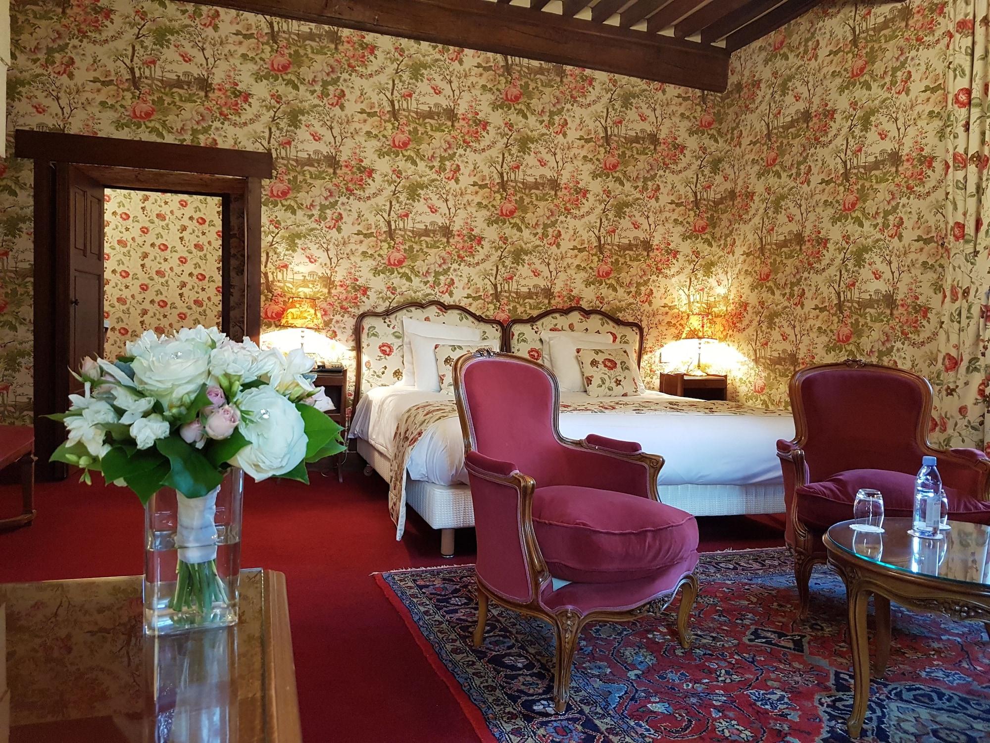 Chateau De Gilly Bagian luar foto