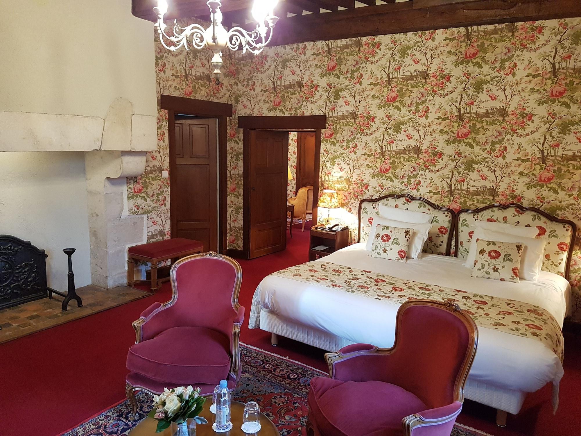 Chateau De Gilly Bagian luar foto