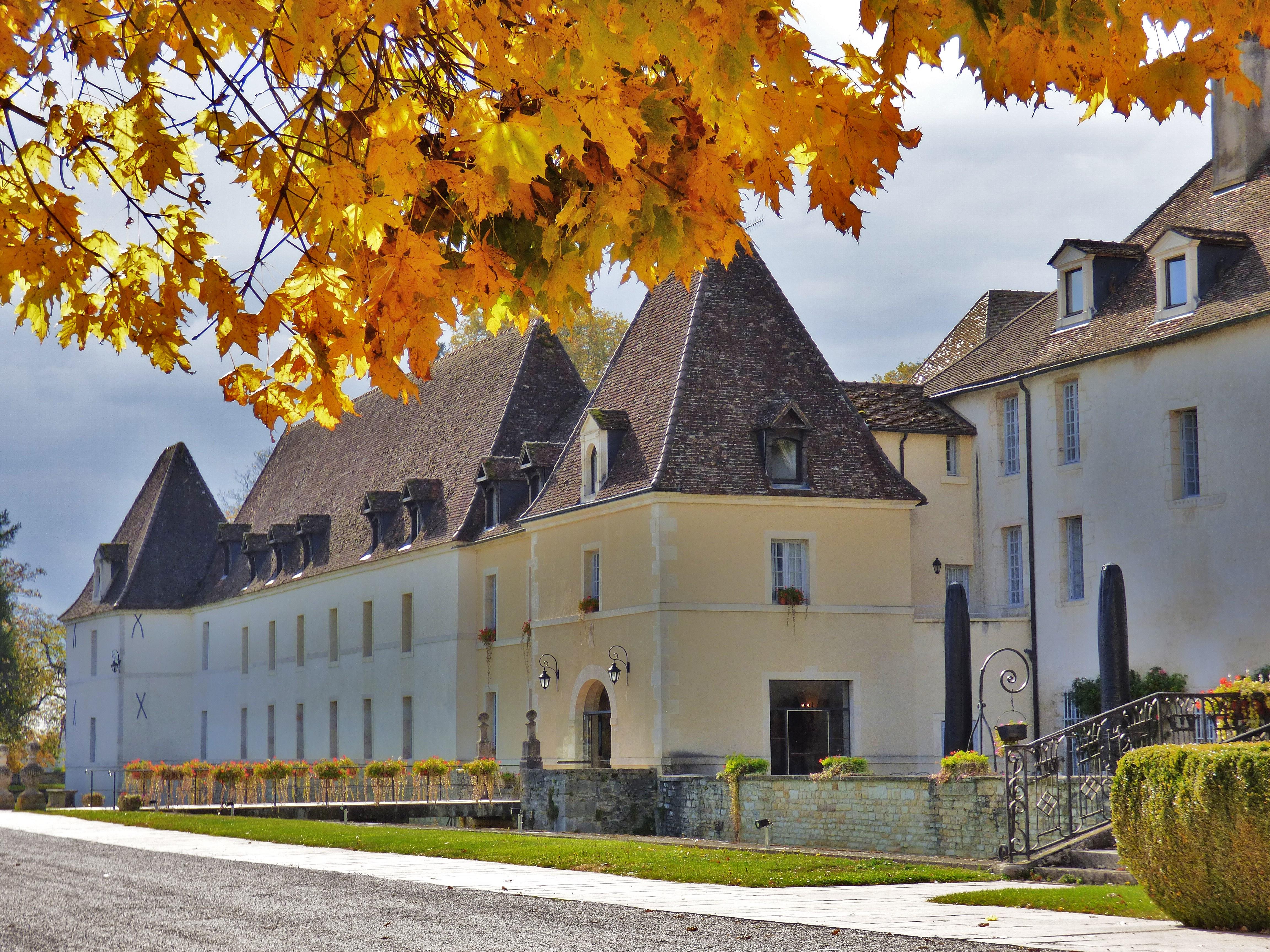 Chateau De Gilly Bagian luar foto