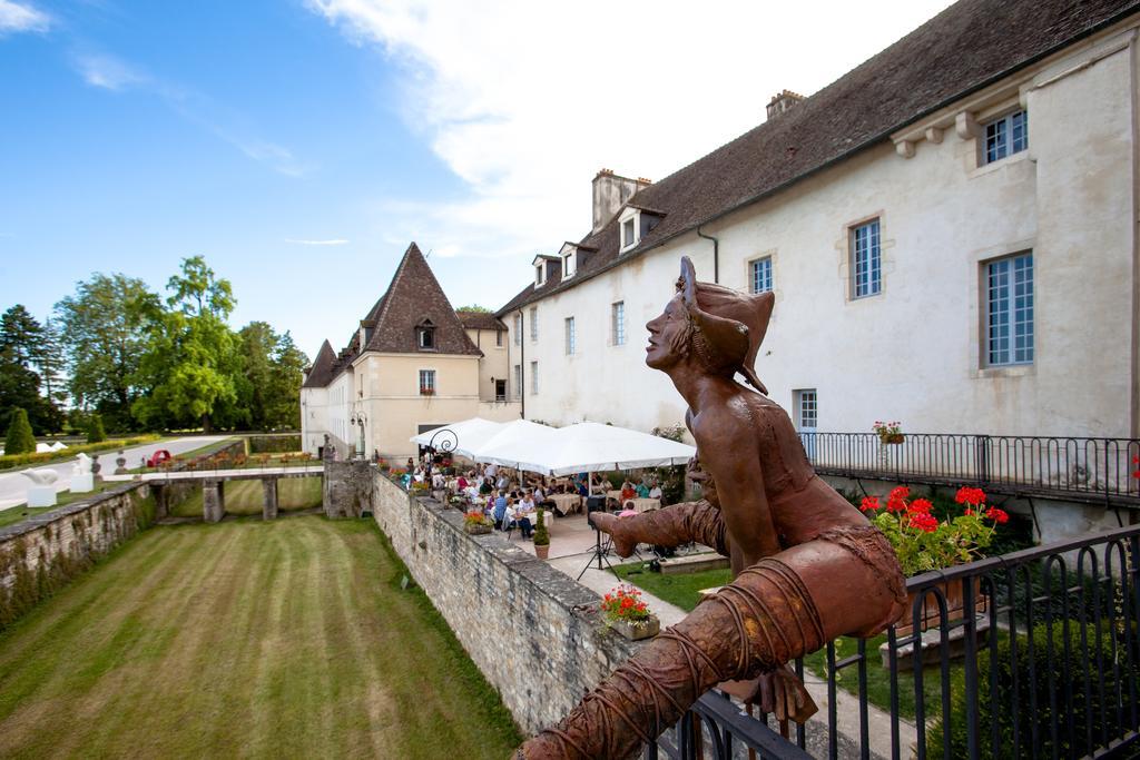 Chateau De Gilly Bagian luar foto