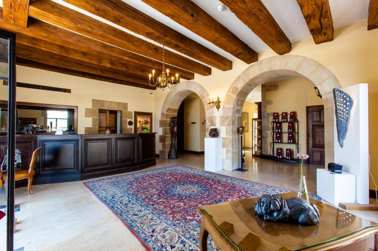 Chateau De Gilly Bagian luar foto