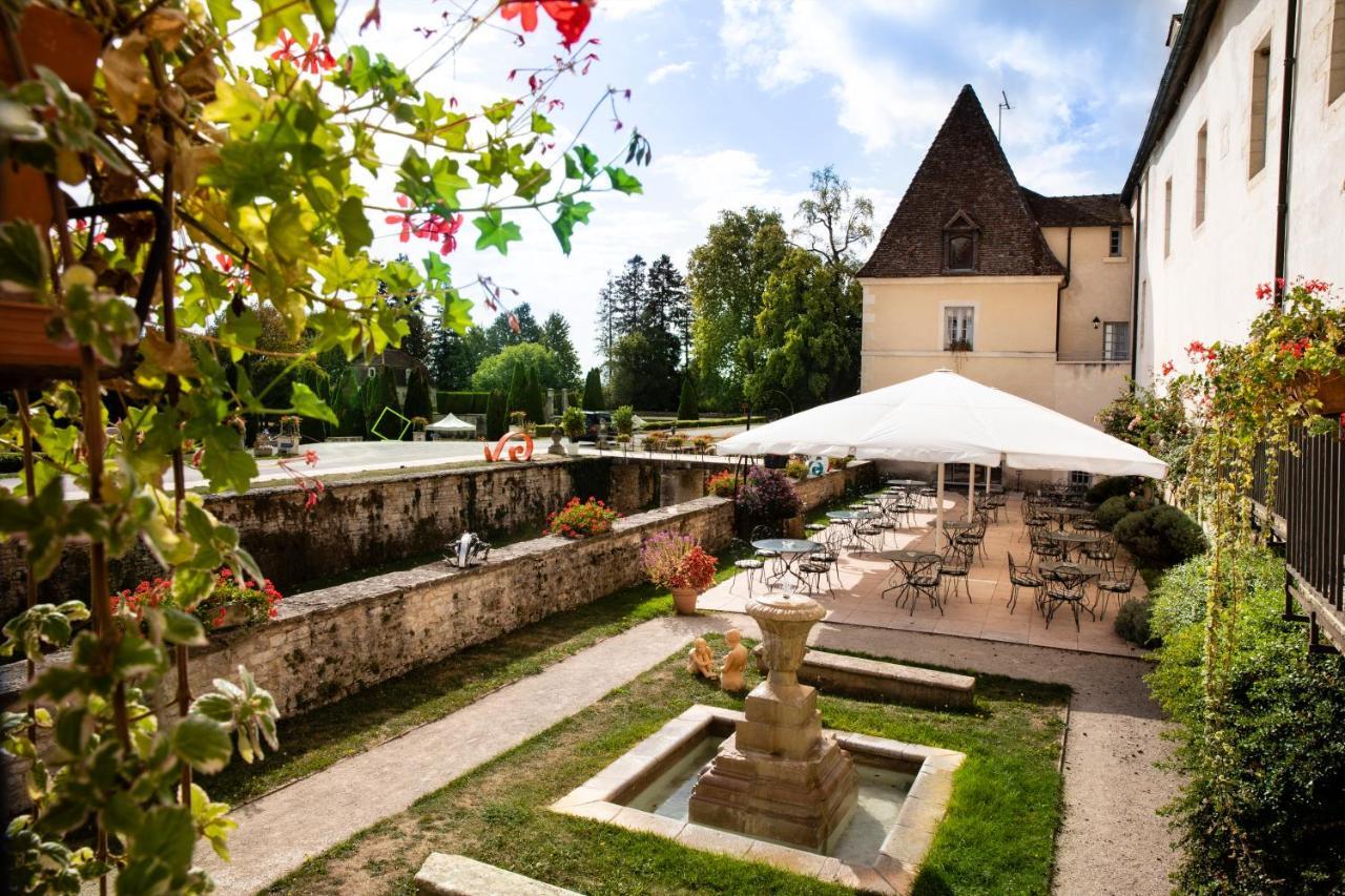 Chateau De Gilly Bagian luar foto