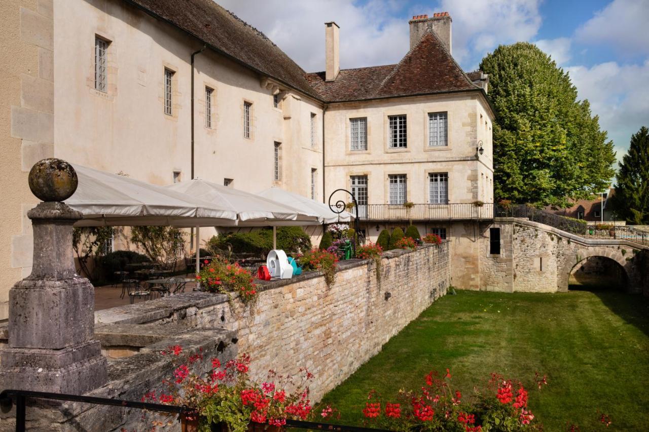 Chateau De Gilly Bagian luar foto