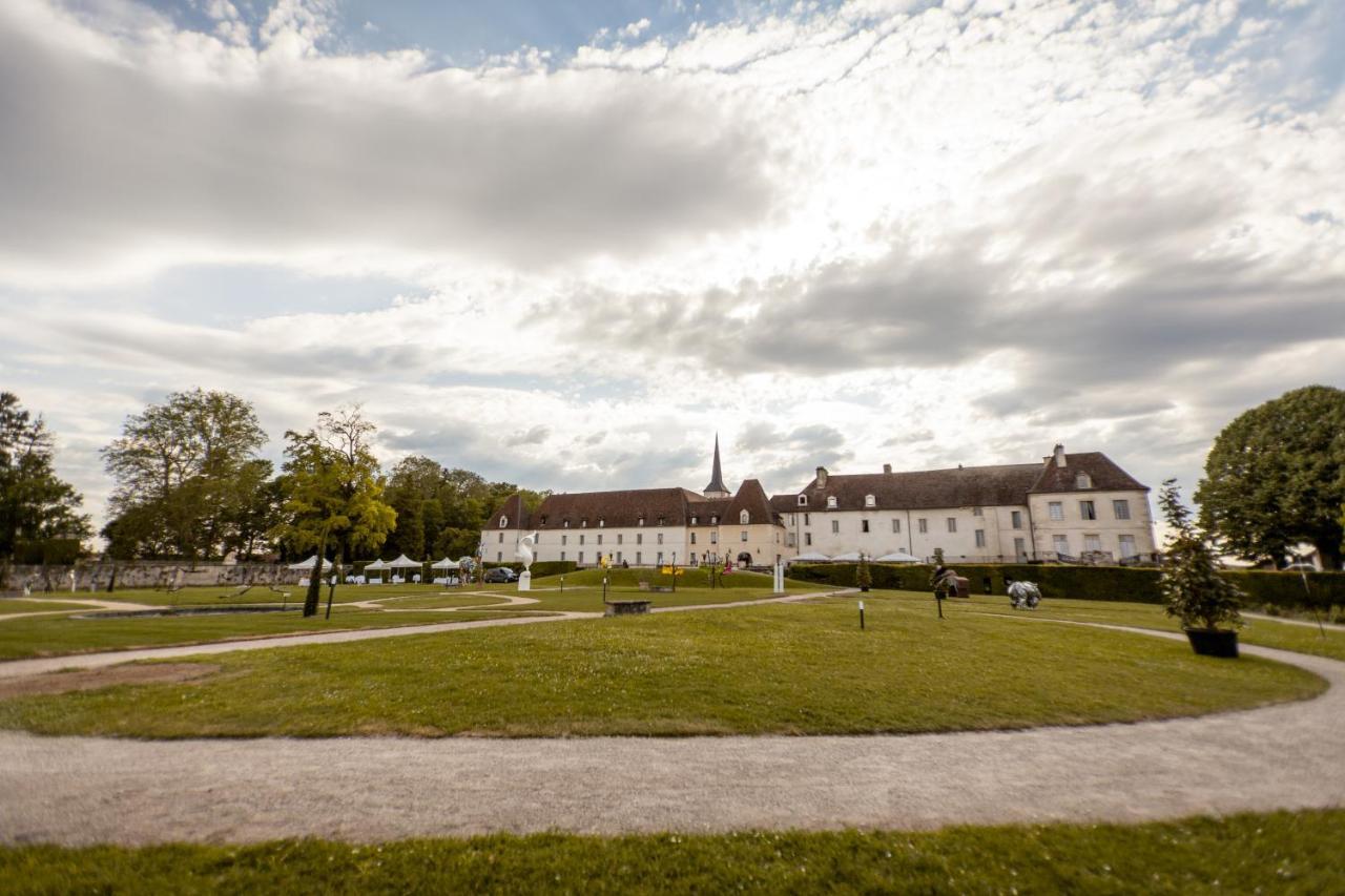 Chateau De Gilly Bagian luar foto